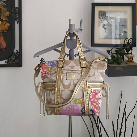 Coach Handbags - Authentic Coach Poppy F20762 Daisy Floral Gold Glitter Shoulder bag